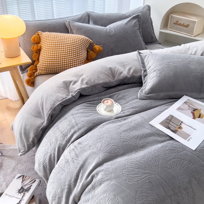 锦罗绣 2025新款全消光烂花230克牛奶绒四件套 银杏叶-灰