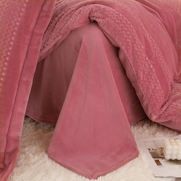 91家纺网 家纺一手货源 找家纺 锦罗绣 2025新款全消光烂花230克牛奶绒四件套 提花豆沙