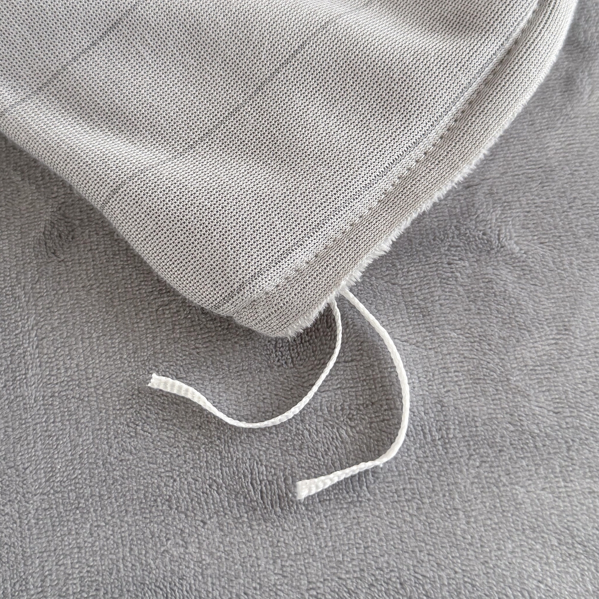 91家纺网 家纺一手货源 找家纺 锦罗绣 2025新款全消光烂花230克牛奶绒单被套 花想容