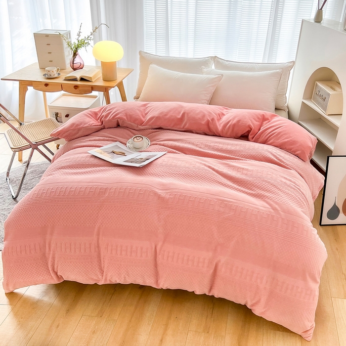 91家纺网 家纺一手货源 找家纺 锦罗绣 2025新款全消光烂花230克牛奶绒单被套 H-玉