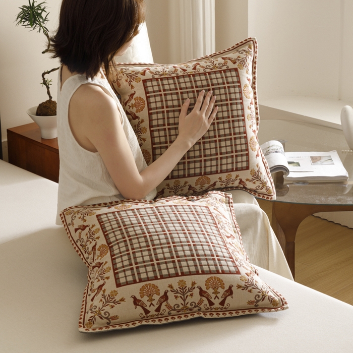 91家纺网 家纺一手货源 找家纺 爱港家纺 2025新款全棉纯棉纱布抱枕 靠枕 可拆洗 腰枕 客厅卧室汽车纯棉方枕套 雀阁