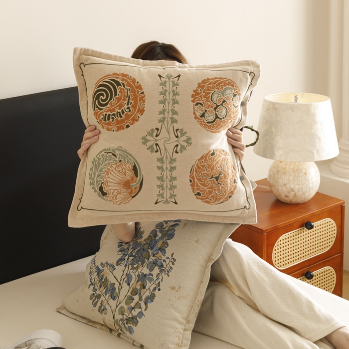 91家纺网 家纺一手货源 找家纺 爱港家纺 2025新款全棉纯棉纱布抱枕 靠枕 可拆洗 腰枕 客厅卧室汽车纯棉方枕套 锦团