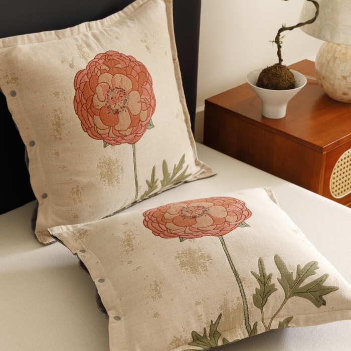 91家纺网 家纺一手货源 找家纺 爱港家纺 2025新款全棉纯棉纱布抱枕 靠枕 可拆洗 腰枕 客厅卧室汽车纯棉方枕套 羞花