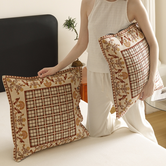 91家纺网 家纺一手货源 找家纺 爱港家纺 2025新款全棉纯棉纱布抱枕 靠枕 可拆洗 腰枕 客厅卧室汽车纯棉方枕套 雀阁