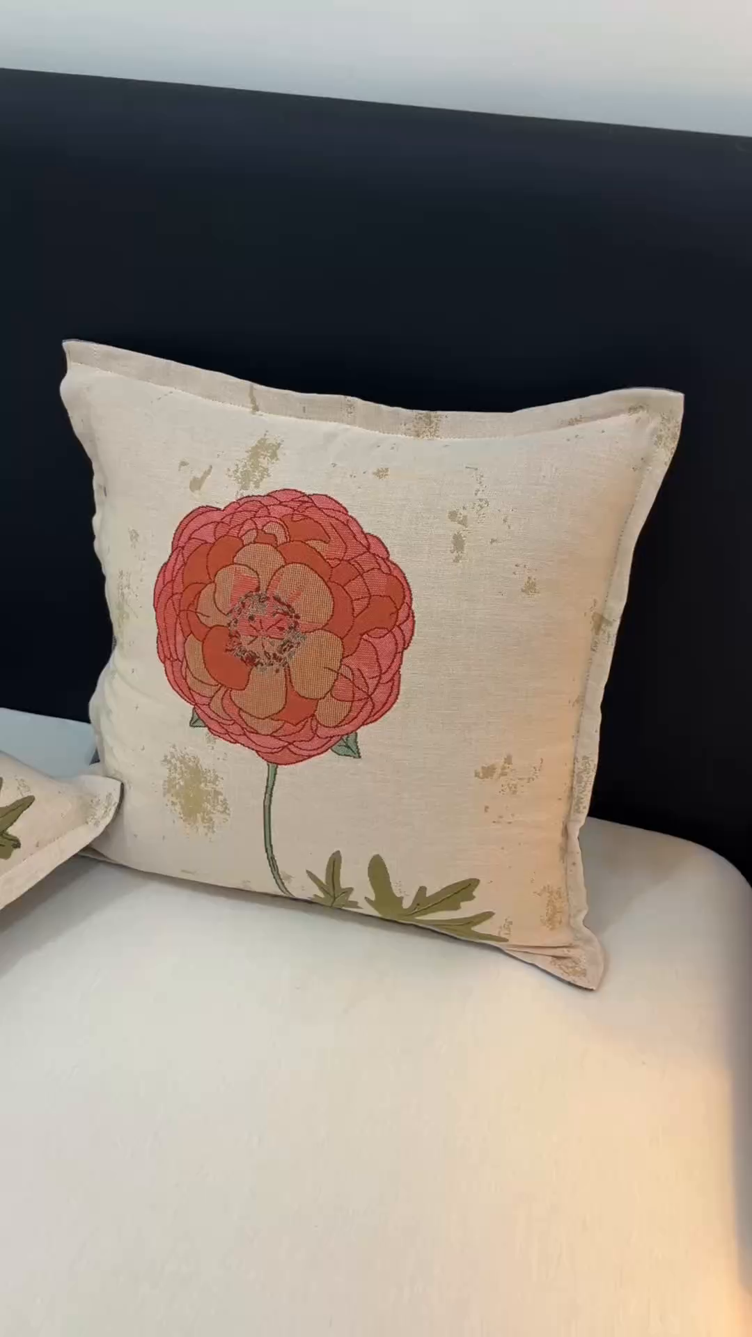 91家纺网 家纺一手货源 找家纺 爱港家纺 2025新款全棉纯棉纱布抱枕 靠枕 可拆洗 腰枕 客厅卧室汽车纯棉方枕套 羞花