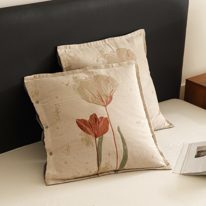 91家纺网 家纺一手货源 找家纺 爱港家纺 2025新款全棉纯棉纱布抱枕 靠枕 可拆洗 腰枕 客厅卧室汽车纯棉方枕套 闭月