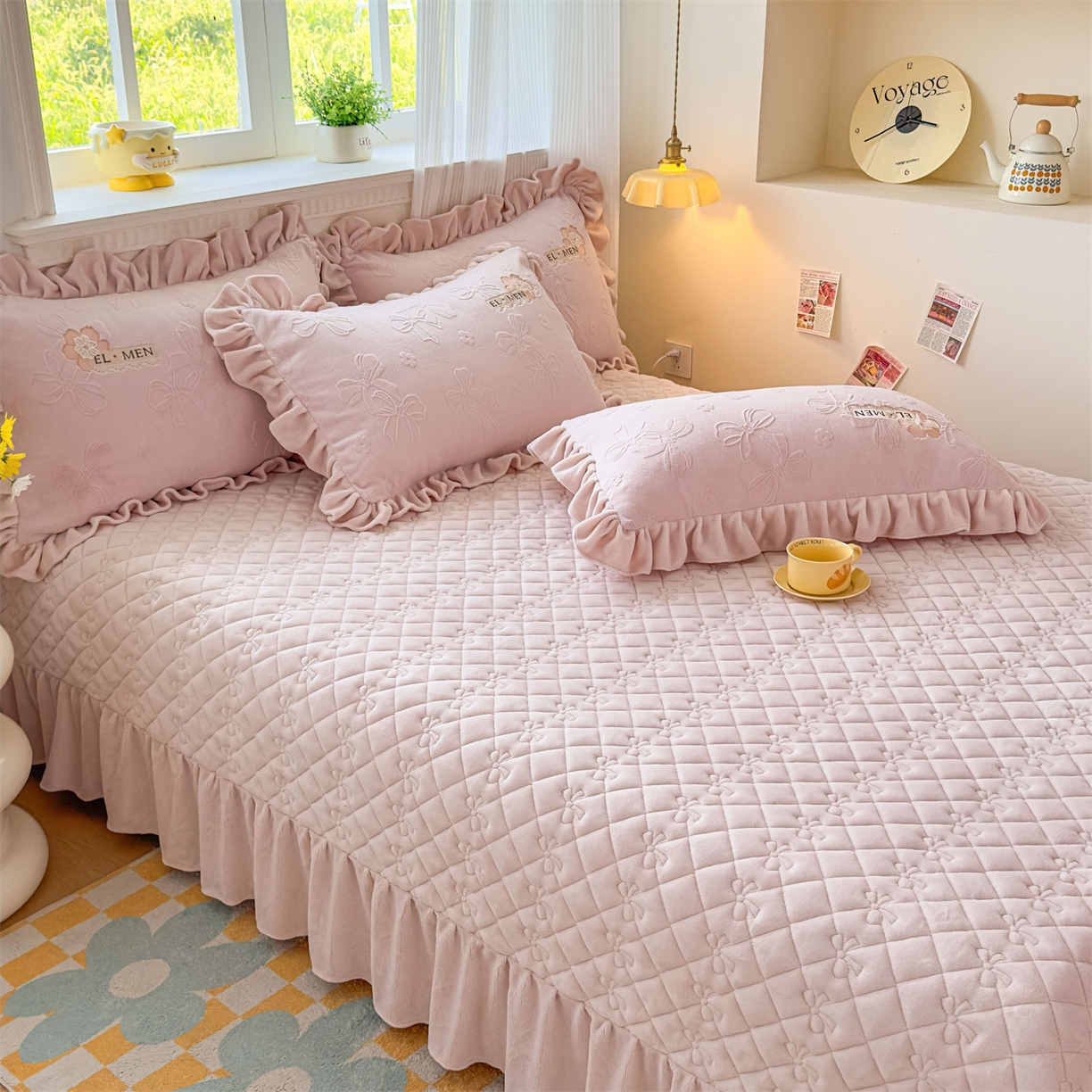 91家纺网 家纺一手货源 找家纺 （总）恒爱家纺 2025新款牛奶绒立体剪花床盖四件套-心魅