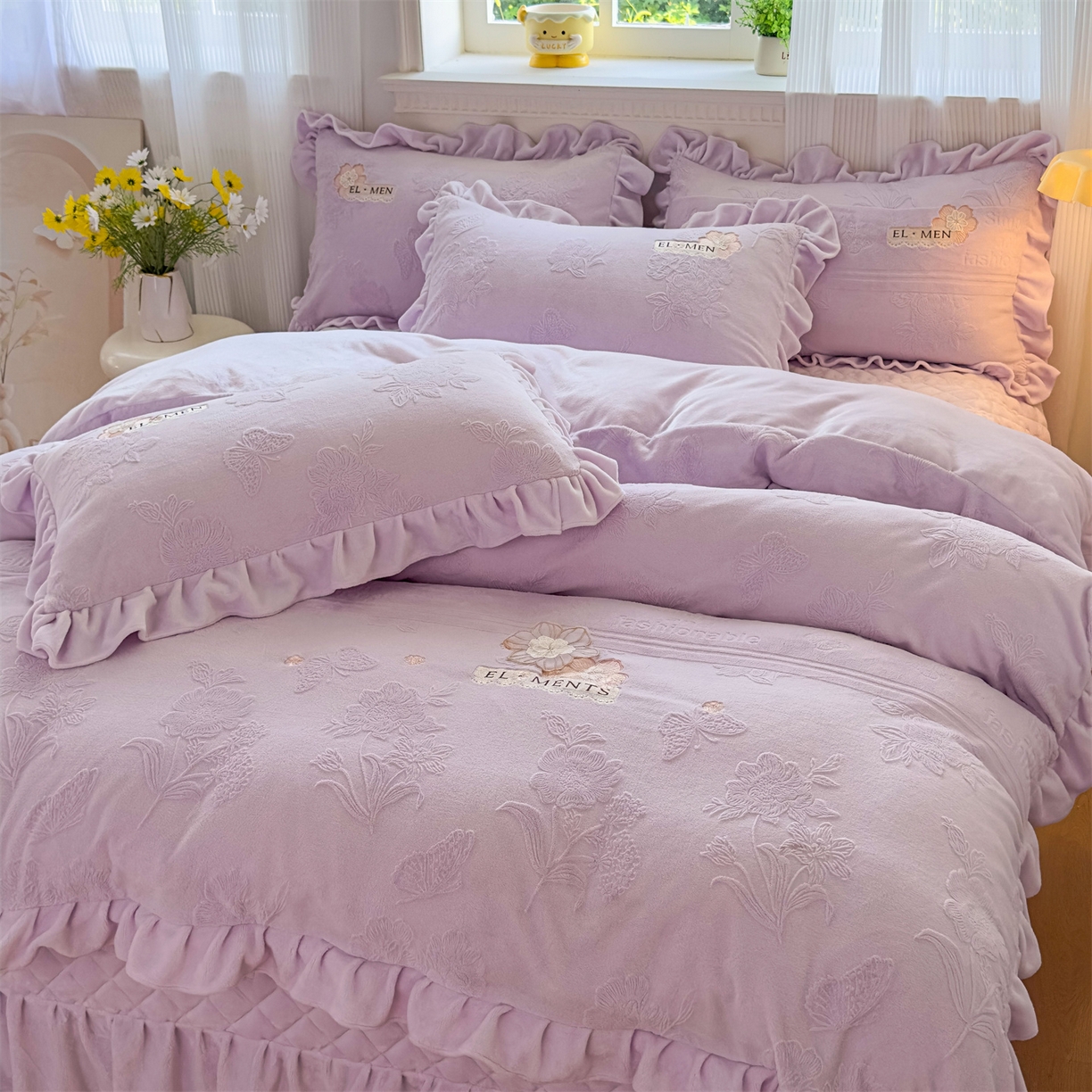 91家纺网 家纺一手货源 找家纺 恒爱家纺 2025新款牛奶绒立体剪花床盖四件套-心魅 心魅-浪漫紫