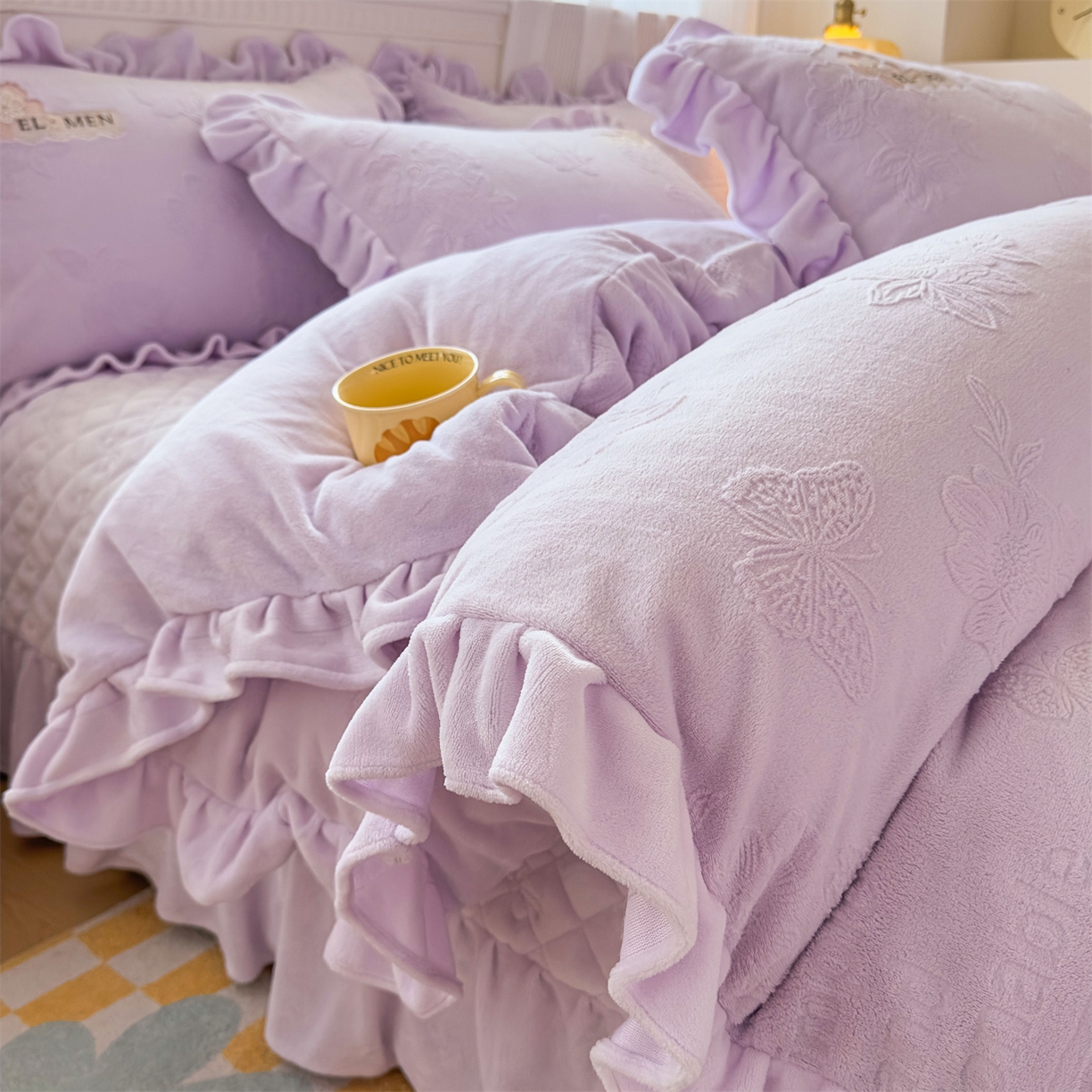 91家纺网 家纺一手货源 找家纺 恒爱家纺 2025新款牛奶绒立体剪花床盖四件套-心魅 心魅-浪漫紫