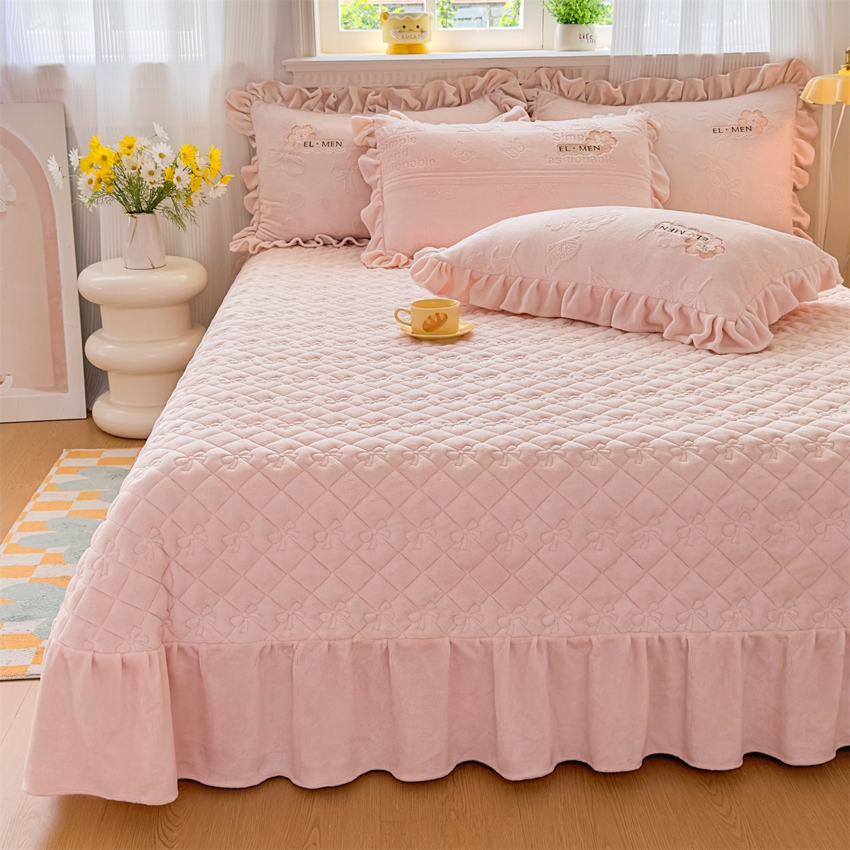 91家纺网 家纺一手货源 找家纺 恒爱家纺 2025新款牛奶绒立体剪花床盖四件套-心魅 心魅-美人玉