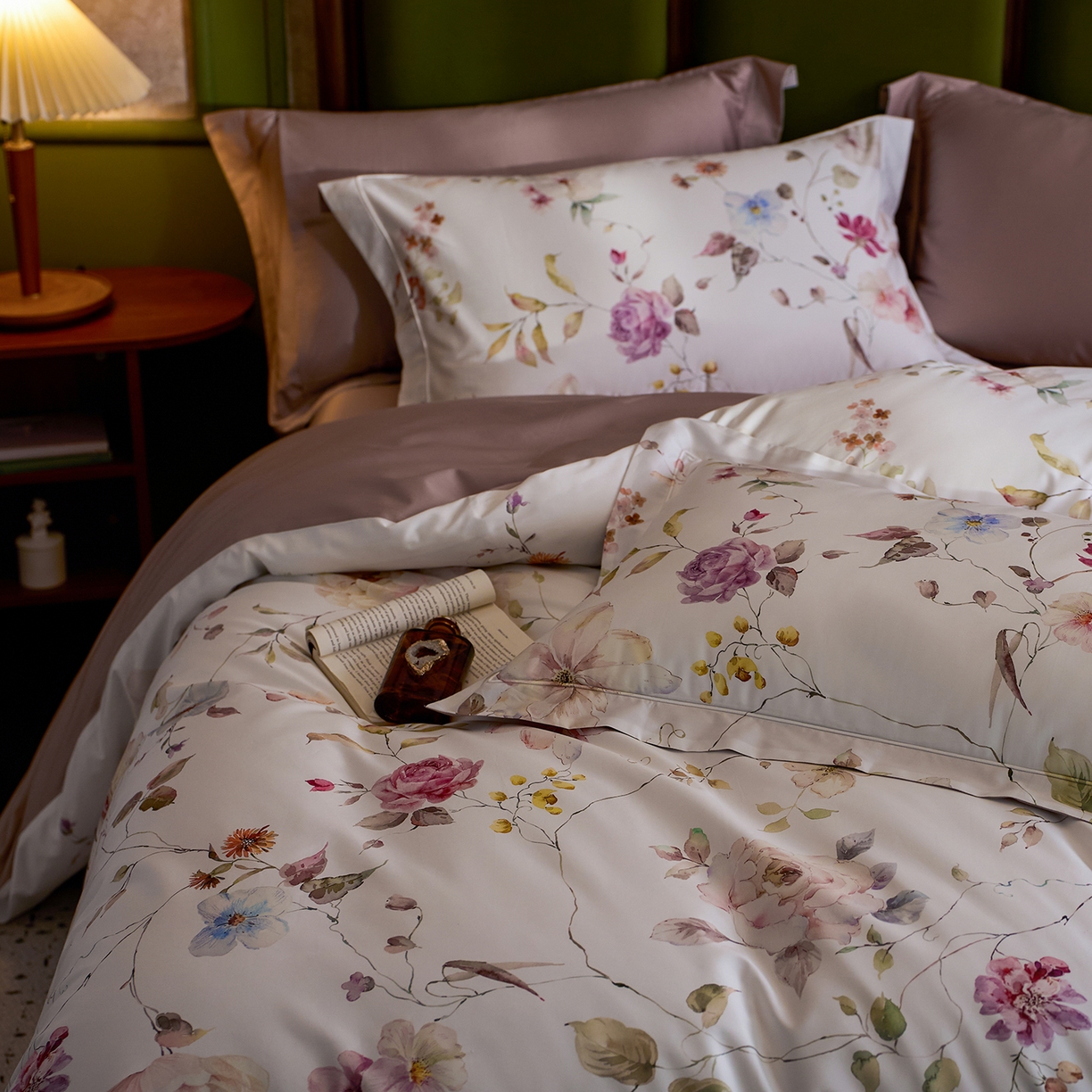 91家纺网 家纺一手货源 找家纺 轩和家居 2025新款70SA类轻奢长绒棉纯棉花四件套正品YKK拉链+精品做工 第一组 满芳庭