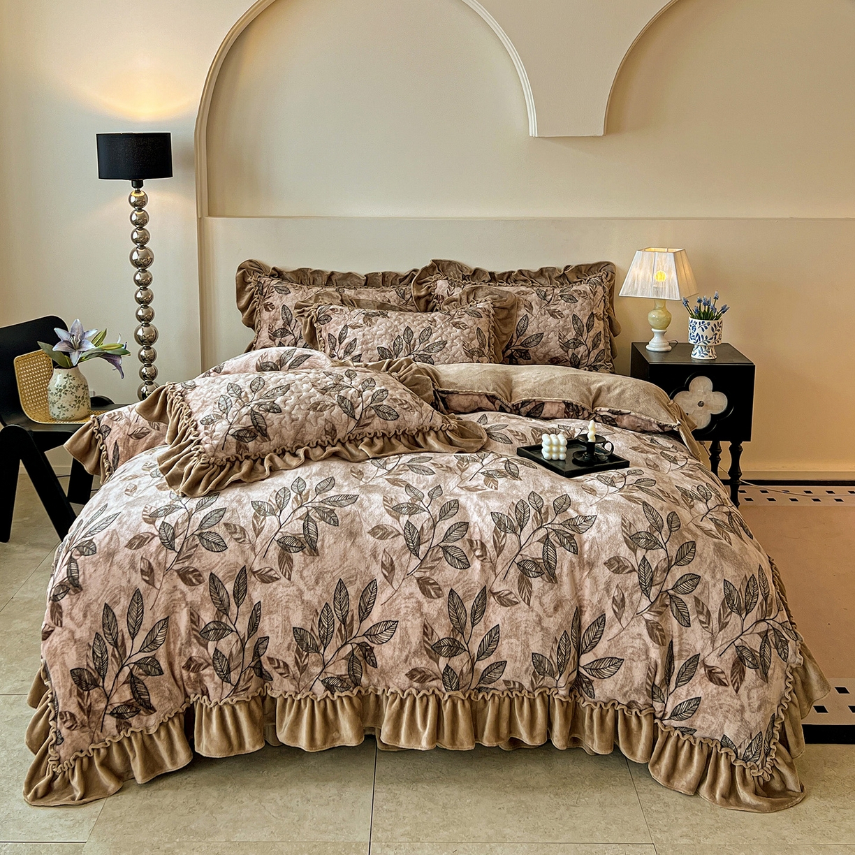 （总）云玲时尚 2025新款牛奶绒赫本风夹棉床盖四件套