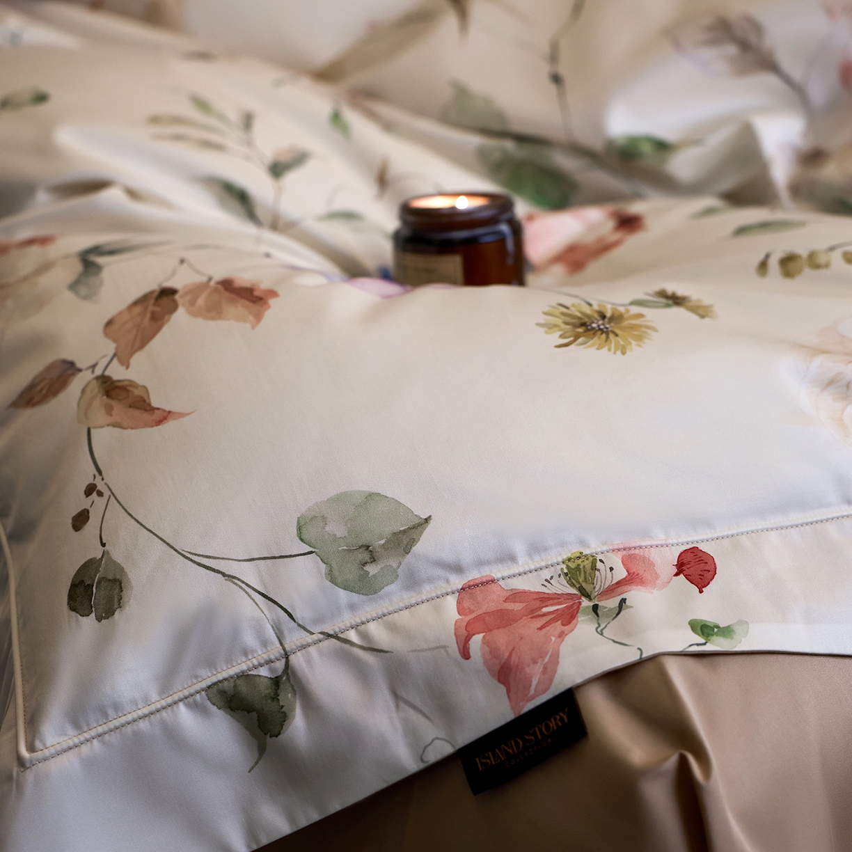 91家纺网 家纺一手货源 找家纺 轩和家居 2025新款70SA类轻奢长绒棉纯棉花四件套正品YKK拉链+精品做工 第一组 山木花葶