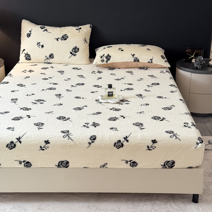 91家纺网 家纺一手货源 找家纺 爱多多家居 2025新款印花兔毛绒高克重单床笠床笠单件 床笠-暗夜玫瑰