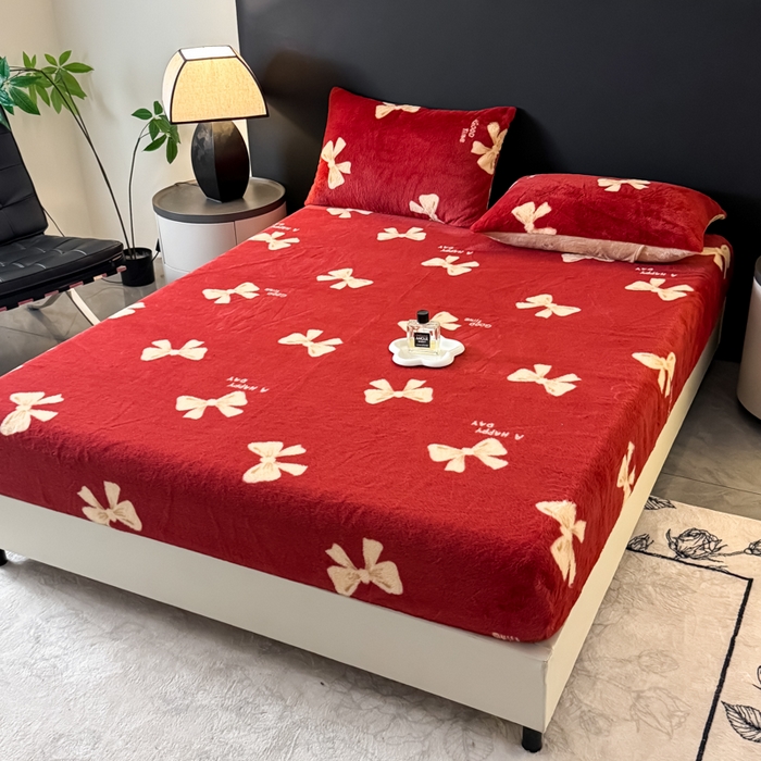 91家纺网 家纺一手货源 找家纺 爱多多家居 2025新款印花兔毛绒高克重单床笠床笠单件 床笠-大红蝴蝶结