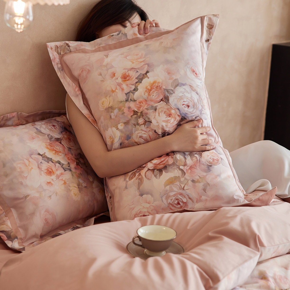 91家纺网 家纺一手货源 找家纺 轩和家居 2025新款70SA类轻奢长绒棉纯棉花四件套正品YKK拉链+精品做工 第一组 朵莹