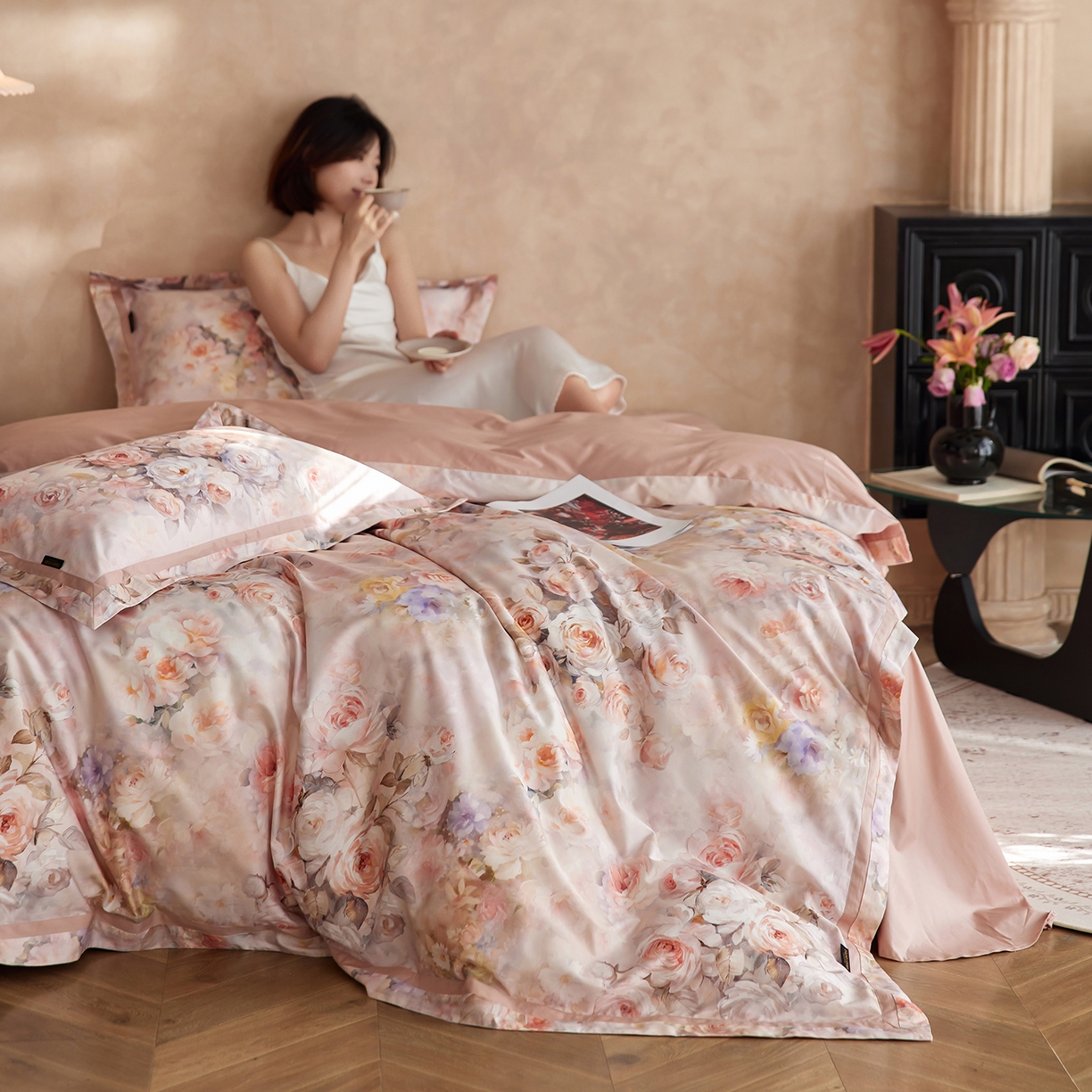 91家纺网 家纺一手货源 找家纺 轩和家居 2025新款70SA类轻奢长绒棉纯棉花四件套正品YKK拉链+精品做工 第一组 朵莹