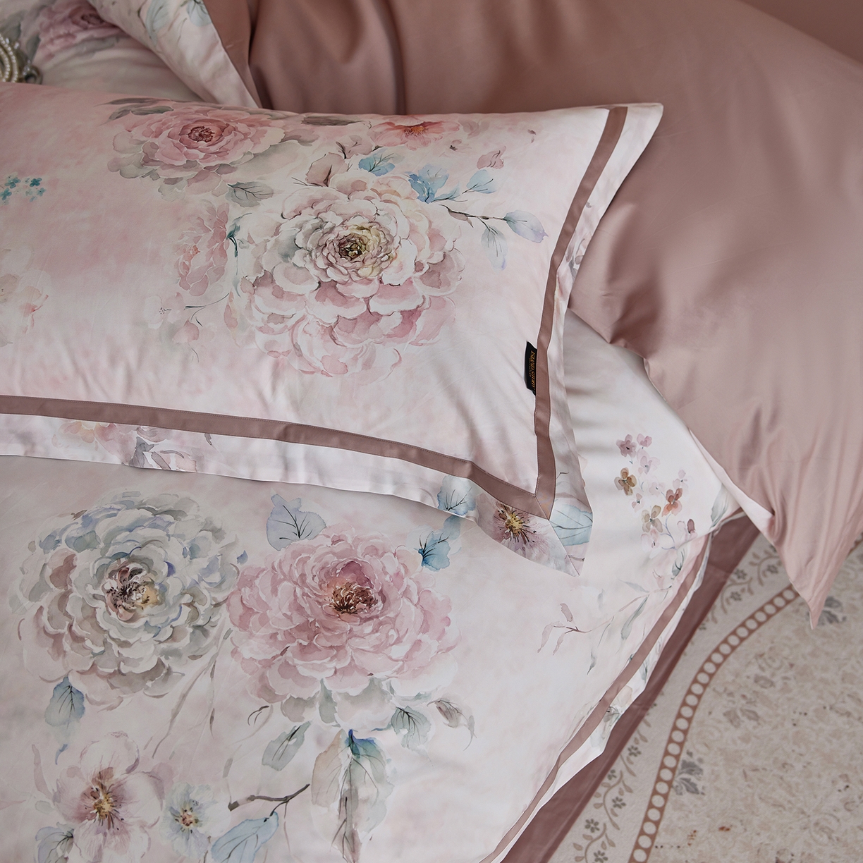 91家纺网 家纺一手货源 找家纺 轩和家居 2025新款70SA类轻奢长绒棉纯棉花四件套正品YKK拉链+精品做工 第一组 花织