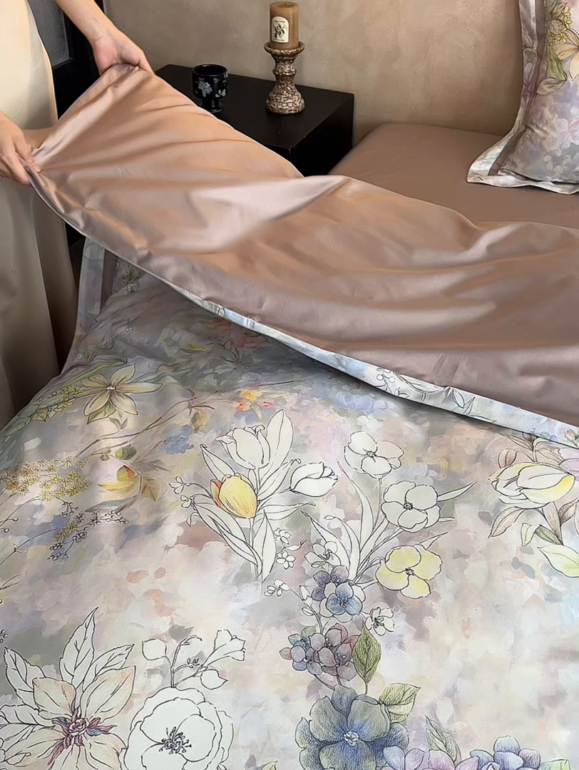 91家纺网 家纺一手货源 找家纺 轩和家居 2025新款70SA类轻奢长绒棉纯棉花四件套正品YKK拉链+精品做工 第一组 叶景