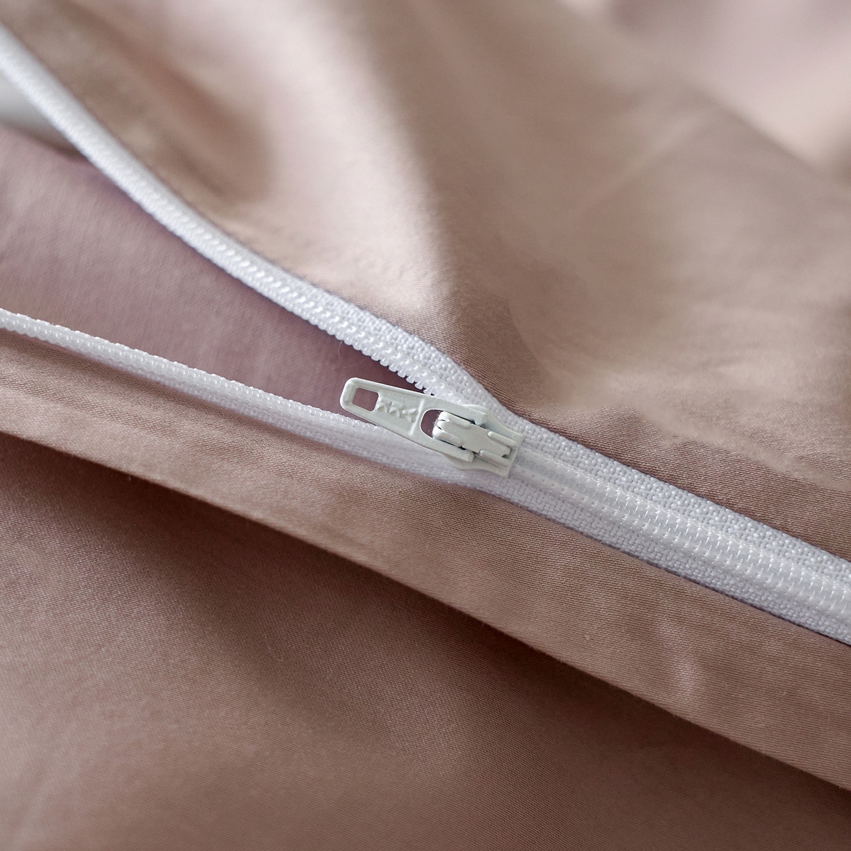 91家纺网 家纺一手货源 找家纺 轩和家居 2025新款70SA类轻奢长绒棉纯棉花四件套正品YKK拉链+精品做工 第一组 安娜花园