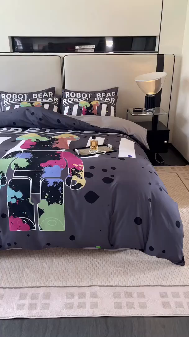 91家纺网 家纺一手货源 找家纺 摩卡（乐趣） 2025新款现代简约四季棉四季款四件套 涂鸦熊