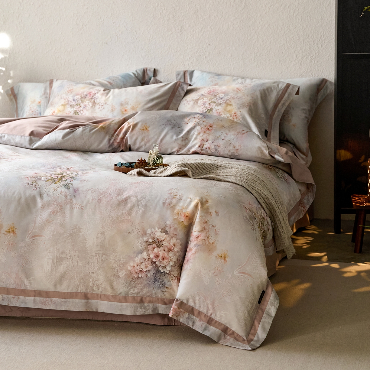 91家纺网 家纺一手货源 找家纺 轩和家居 2025新款70SA类轻奢长绒棉纯棉花四件套正品YKK拉链+精品做工 第一组 花序诗人