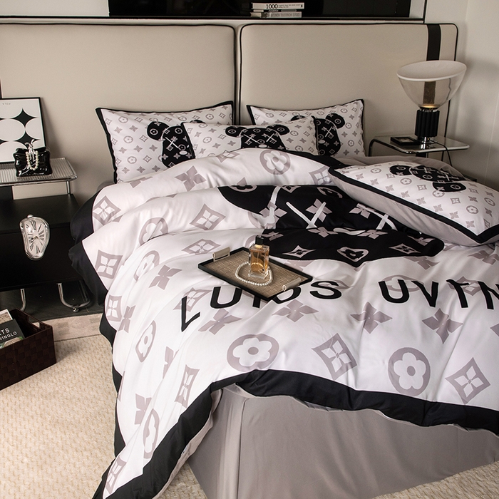 91家纺网 家纺一手货源 找家纺 摩卡（乐趣） 2025新款现代简约四季棉四季款四件套 熊头白