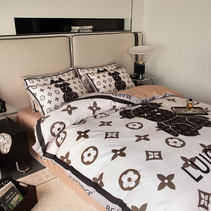 91家纺网 家纺一手货源 找家纺 摩卡（乐趣） 2025新款现代简约四季棉四季款四件套 熊仔咖