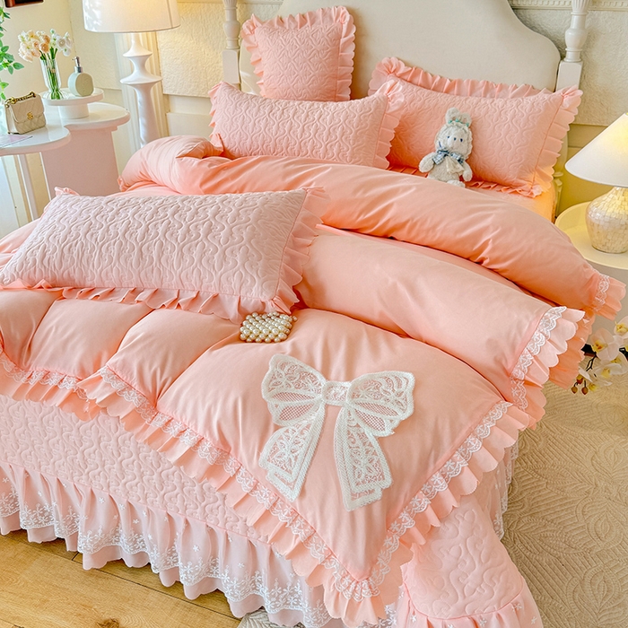 91家纺网 家纺一手货源 找家纺 后庭寝室 2025新款法式公主风亲肤床盖四件套-蝶恋系列 蝶恋-玉色