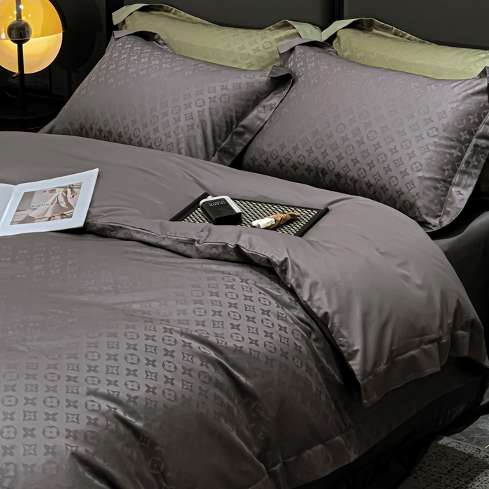 91家纺网 家纺一手货源 找家纺 （总）金昱纺 2025新款50双股100支长绒棉贡缎提花高定四件套