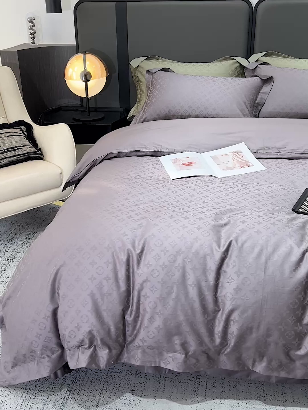 91家纺网 家纺一手货源 找家纺 （总）金昱纺 2025新款50双股100支长绒棉贡缎提花高定四件套