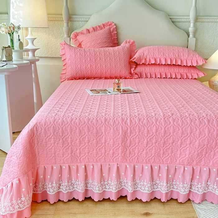 91家纺网 家纺一手货源 找家纺 后庭寝室 2025新款法式公主风亲肤床盖四件套-蝶恋系列 蝶恋-粉玉