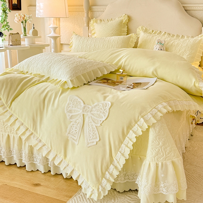 91家纺网 家纺一手货源 找家纺 后庭寝室 2025新款法式公主风亲肤床盖四件套-蝶恋系列 蝶恋-米色