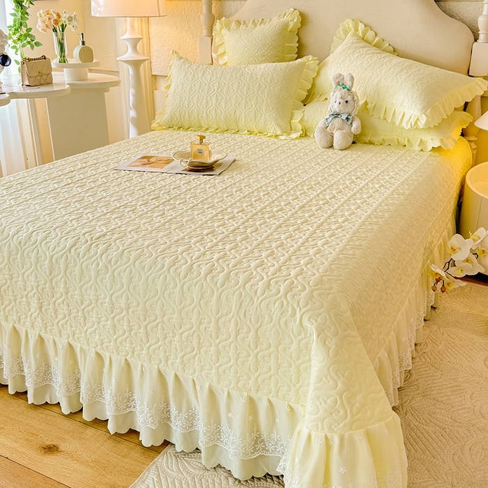 91家纺网 家纺一手货源 找家纺 后庭寝室 2025新款法式公主风亲肤床盖四件套-蝶恋系列 蝶恋-米色