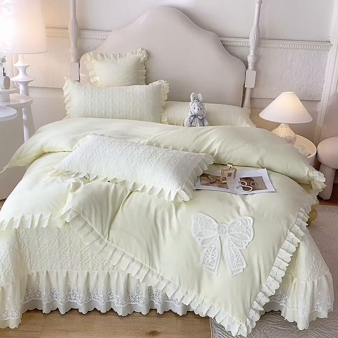 91家纺网 家纺一手货源 找家纺 后庭寝室 2025新款法式公主风亲肤床盖四件套-蝶恋系列 蝶恋-米色