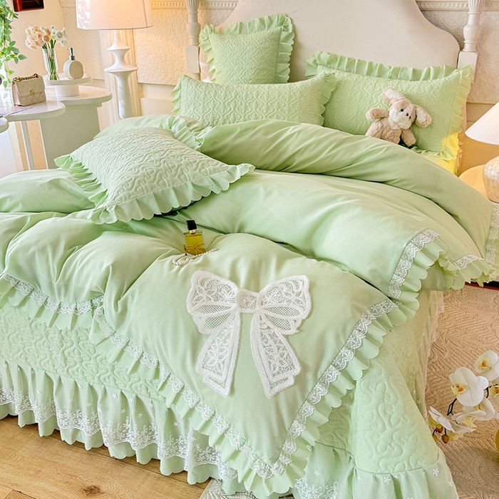 91家纺网 家纺一手货源 找家纺 后庭寝室 2025新款法式公主风亲肤床盖四件套-蝶恋系列 蝶恋-嫩绿