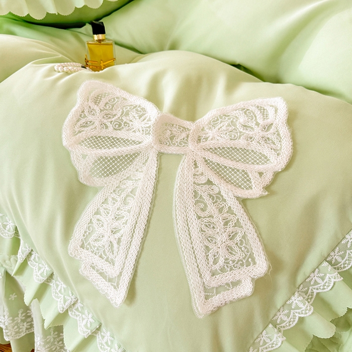 91家纺网 家纺一手货源 找家纺 后庭寝室 2025新款法式公主风亲肤床盖四件套-蝶恋系列 蝶恋-嫩绿