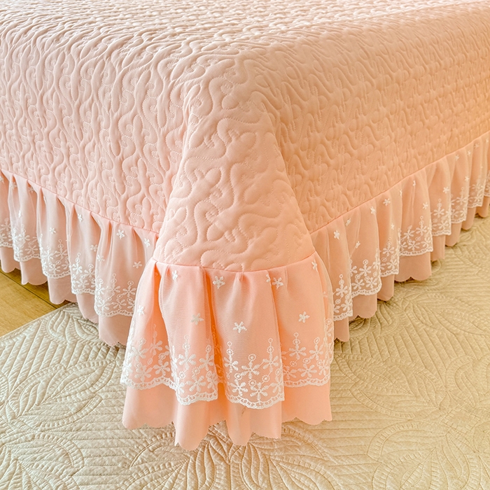 91家纺网 家纺一手货源 找家纺 后庭寝室 2025新款法式公主风亲肤床盖四件套-满天星系列 满天星-玉色