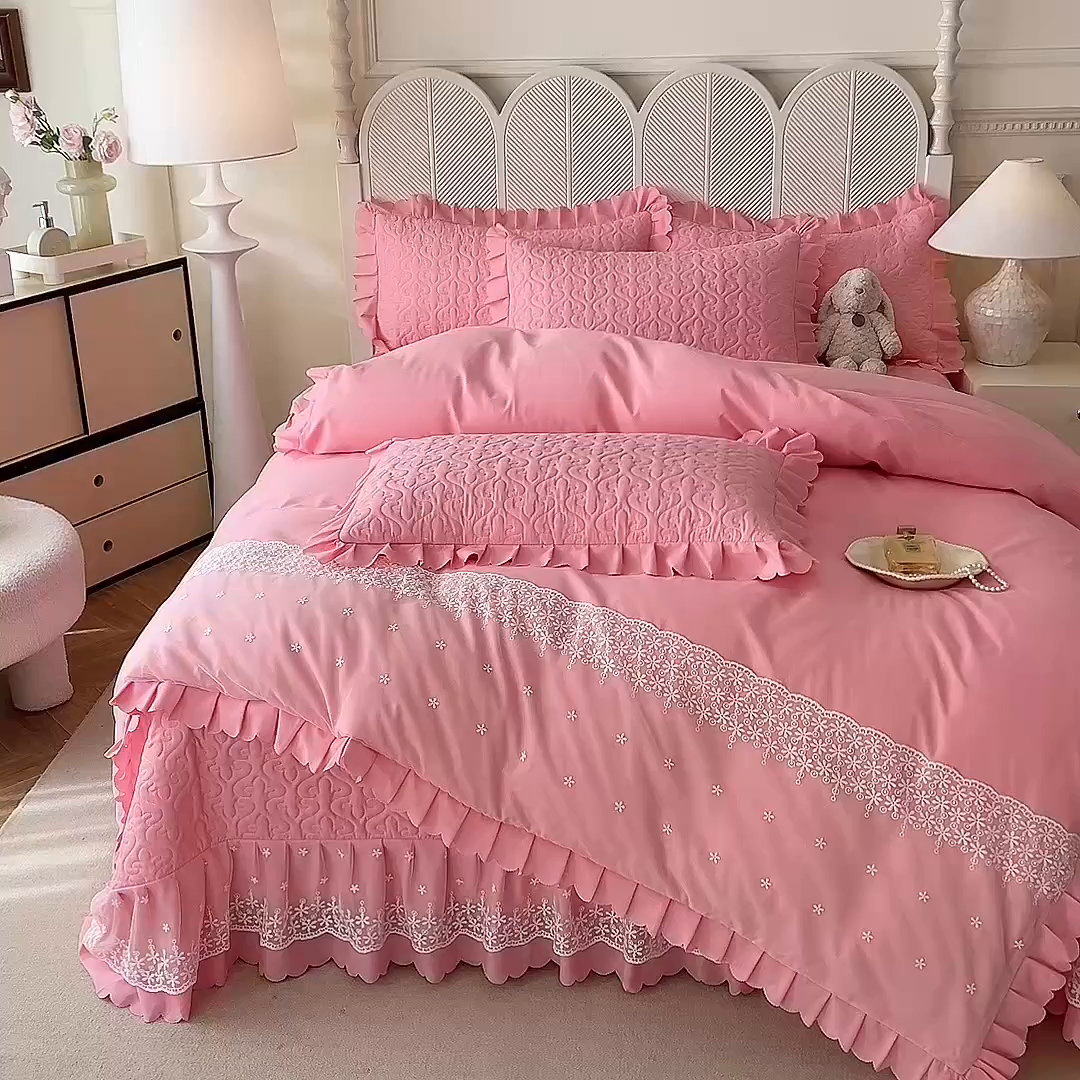 91家纺网 家纺一手货源 找家纺 后庭寝室 2025新款法式公主风亲肤床盖四件套-满天星系列 满天星-粉玉