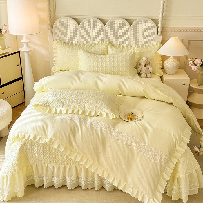 91家纺网 家纺一手货源 找家纺 后庭寝室 2025新款法式公主风亲肤床盖四件套-满天星系列 满天星-米色