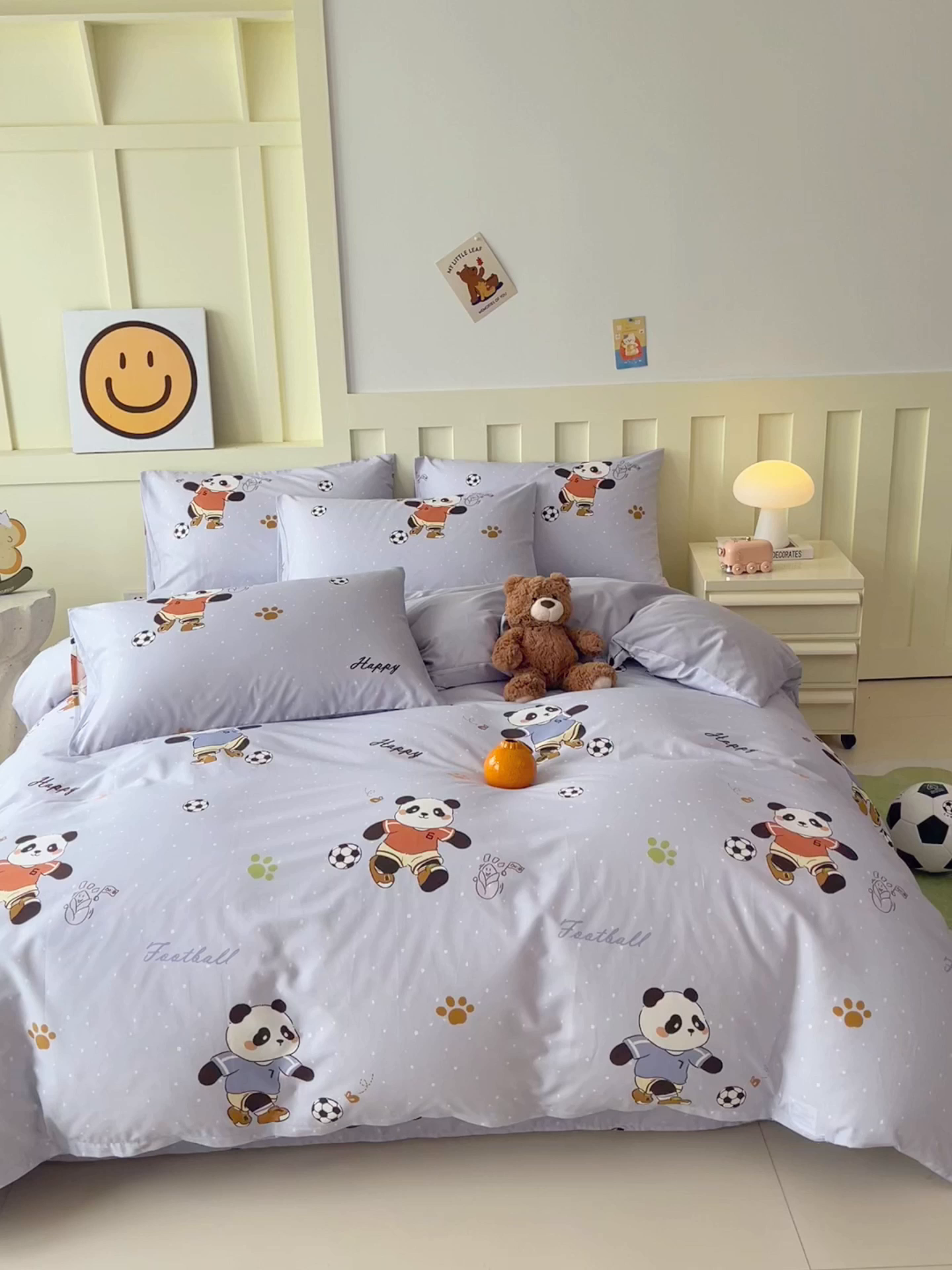 91家纺网 家纺一手货源 找家纺 金鑫汇家纺 2025新款A类全棉纯棉印花大床图四件套 足球争霸赛-灰