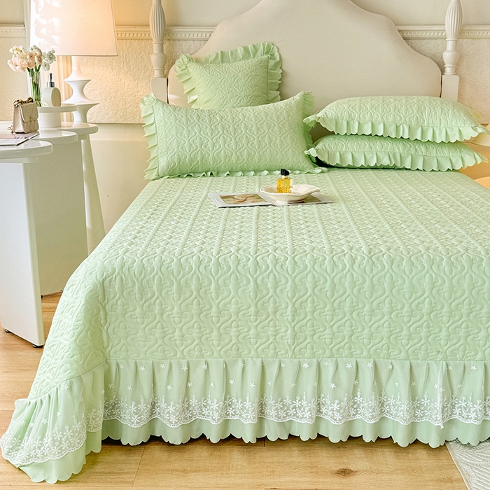 91家纺网 家纺一手货源 找家纺 后庭寝室 2025新款法式公主风亲肤床盖四件套-满天星系列 满天星-嫩绿