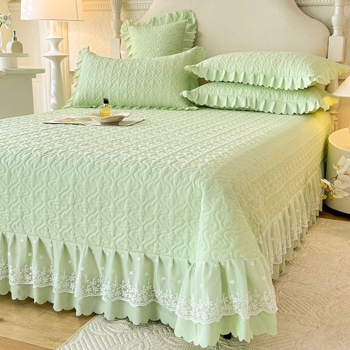 91家纺网 家纺一手货源 找家纺 后庭寝室 2025新款法式公主风亲肤床盖四件套-满天星系列 满天星-嫩绿