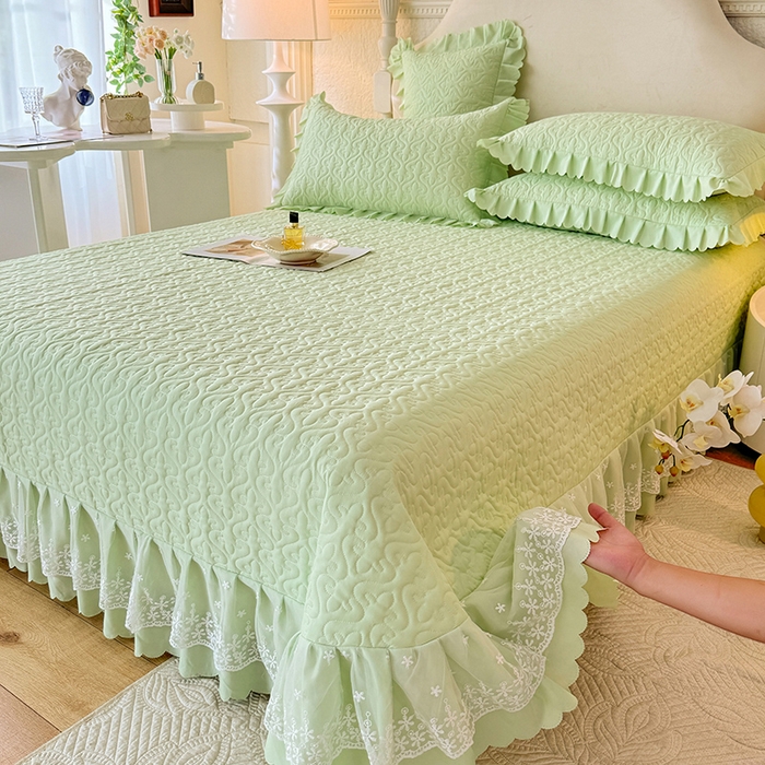 91家纺网 家纺一手货源 找家纺 后庭寝室 2025新款法式公主风亲肤床盖四件套-满天星系列 满天星-嫩绿