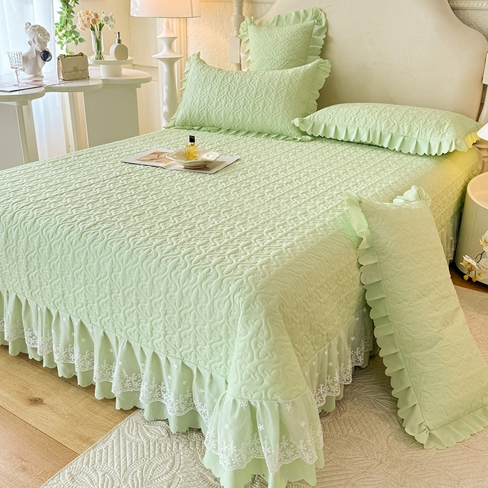 91家纺网 家纺一手货源 找家纺 后庭寝室 2025新款法式公主风亲肤床盖四件套-满天星系列 满天星-嫩绿