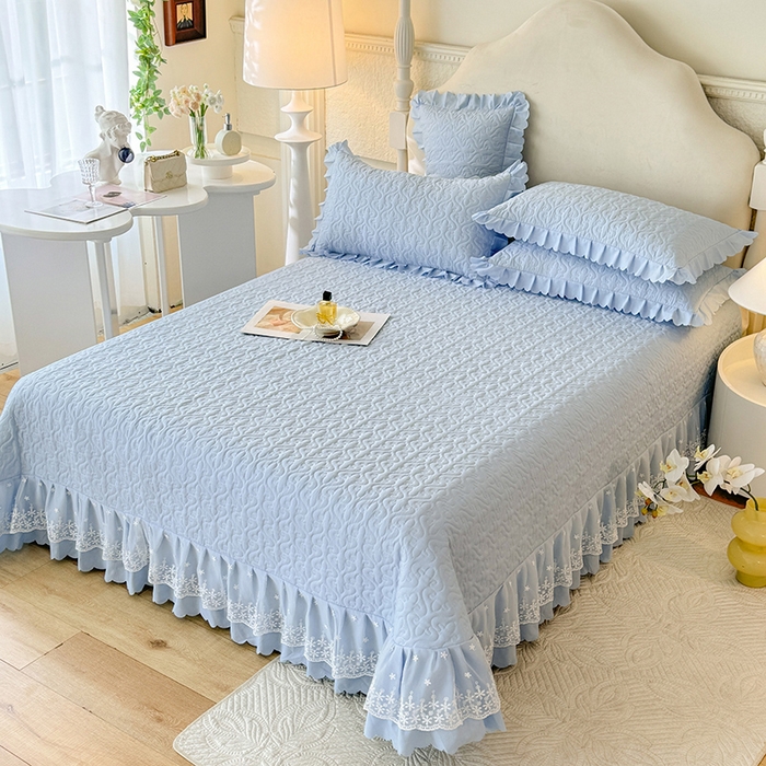 91家纺网 家纺一手货源 找家纺 后庭寝室 2025新款法式公主风亲肤床盖四件套-满天星系列 满天星-浅蓝