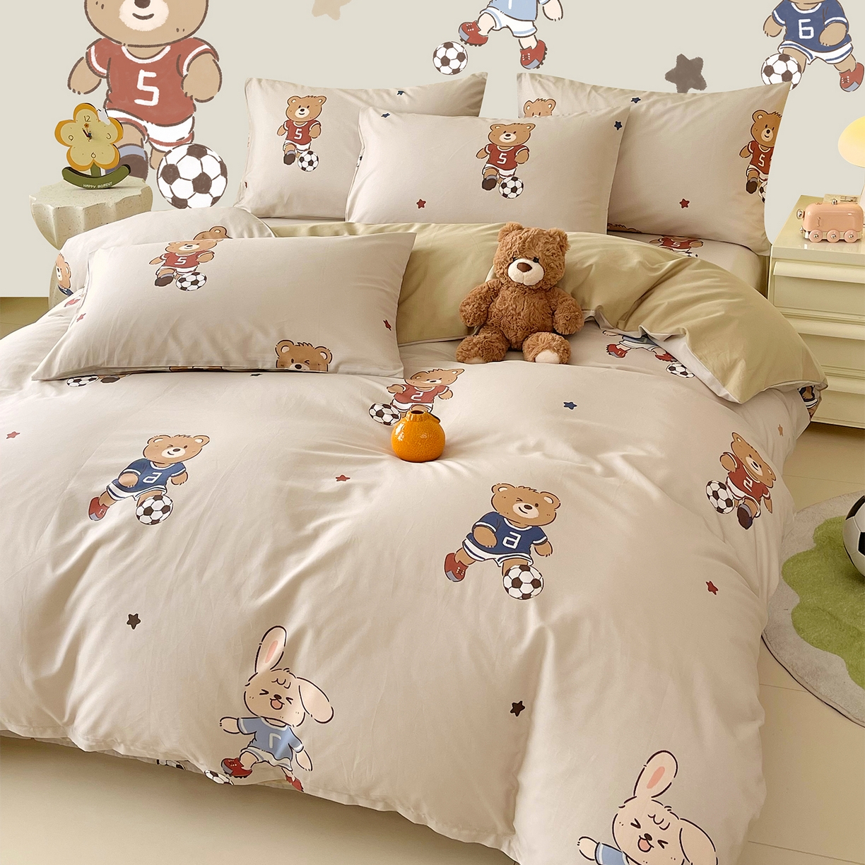 91家纺网 家纺一手货源 找家纺 金鑫汇家纺 2025新款A类全棉纯棉印花大床图单被套 被套单件 友谊足球