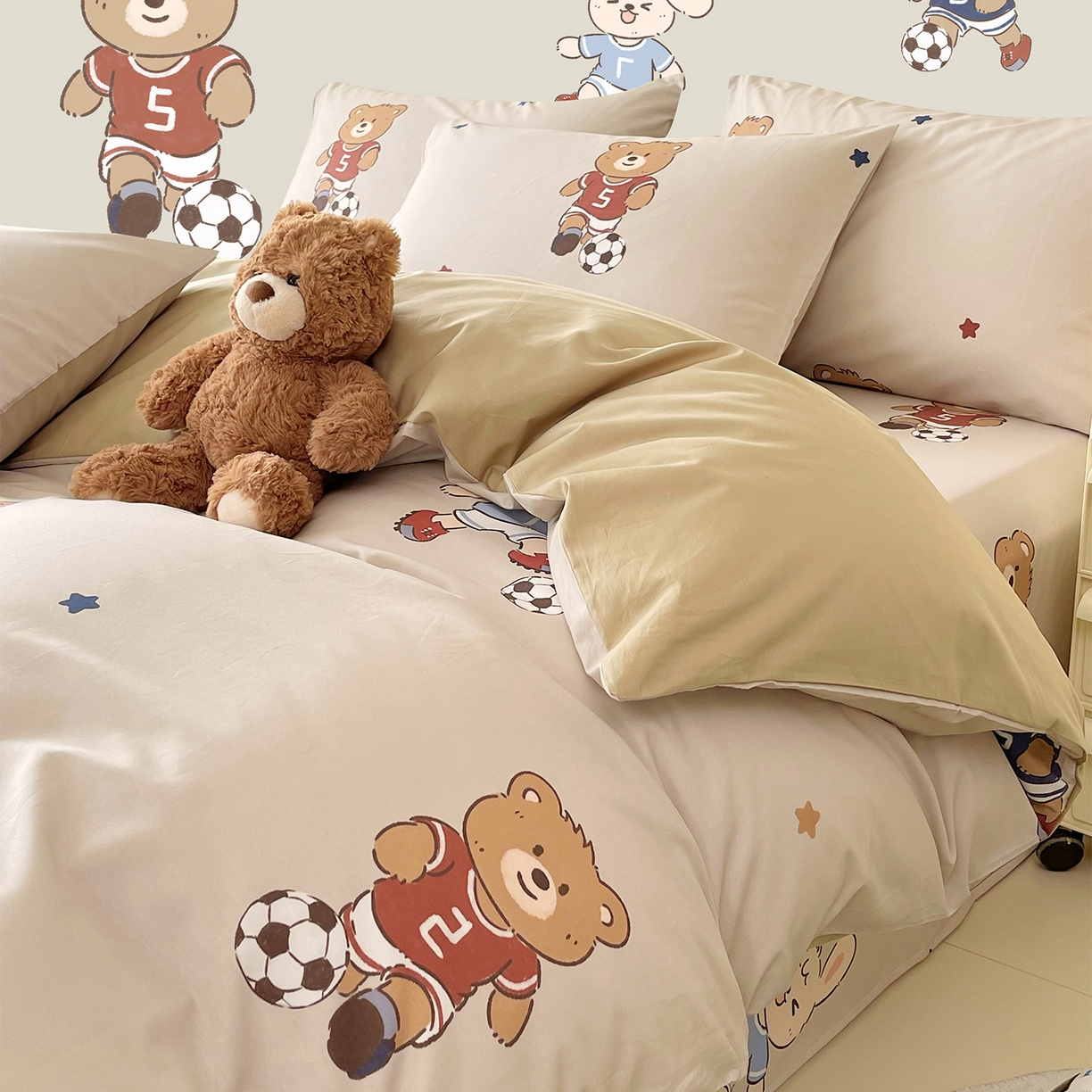 91家纺网 家纺一手货源 找家纺 金鑫汇家纺 2025新款A类全棉纯棉印花大床图单被套 被套单件 友谊足球