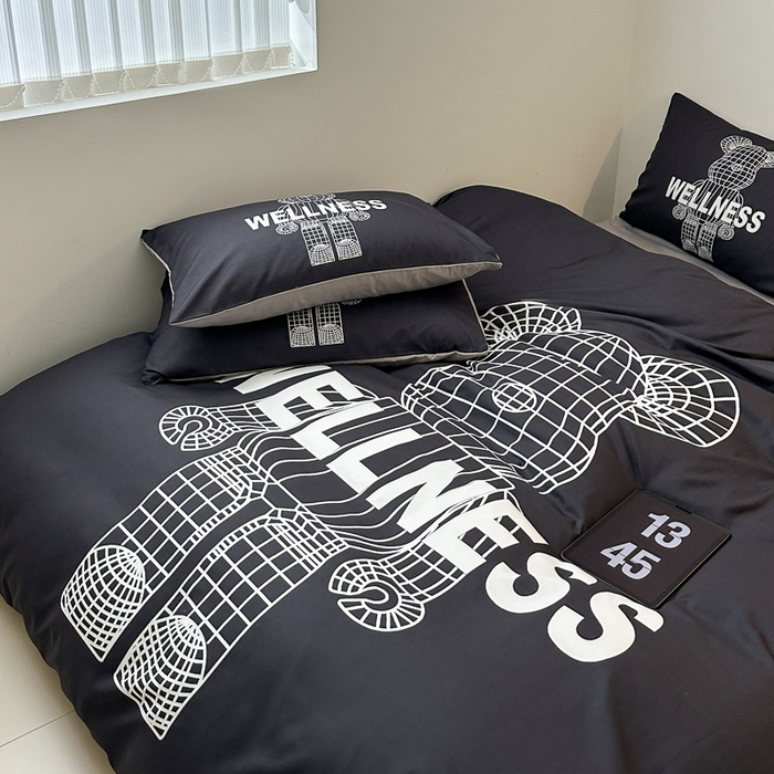 91家纺网 家纺一手货源 找家纺 摩卡（乐趣） 2025新款现代简约网红款四季棉四件套 机器熊