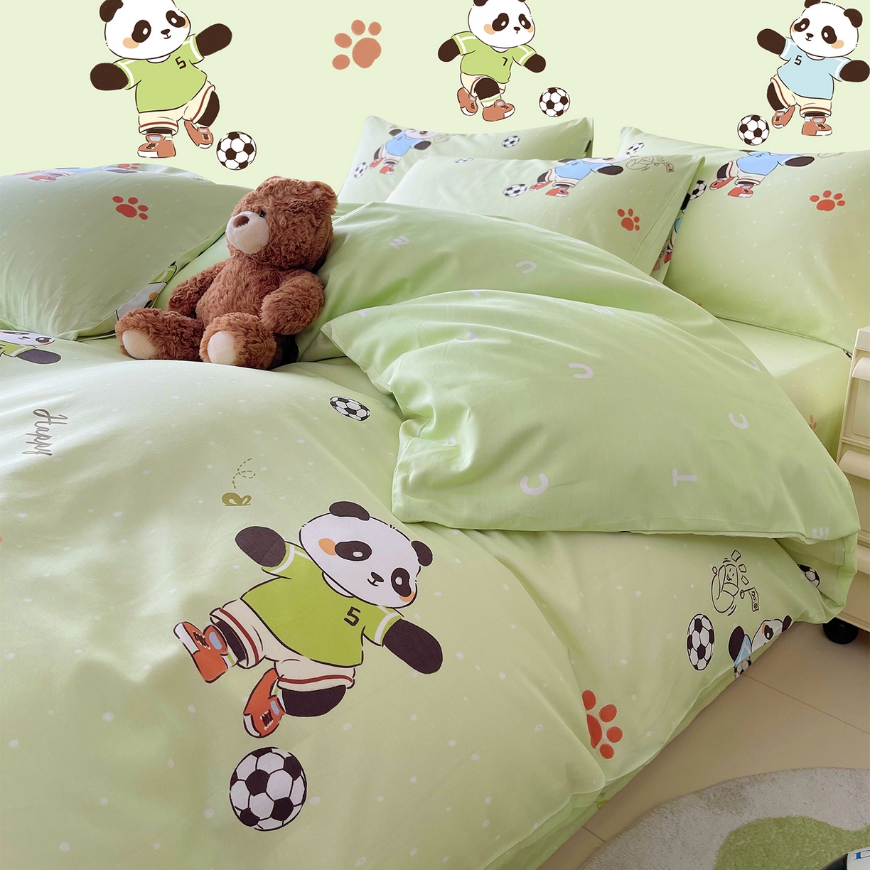 91家纺网 家纺一手货源 找家纺 金鑫汇家纺 2025新款A类全棉纯棉印花大床图单被套 被套单件 足球争霸赛·绿